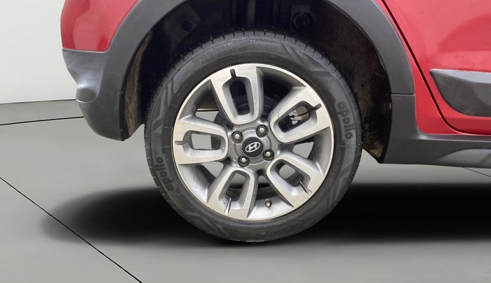 2015 Hyundai i20 Active 1.2 SX, Petrol, Manual, 90,404 km, Right Rear Wheel