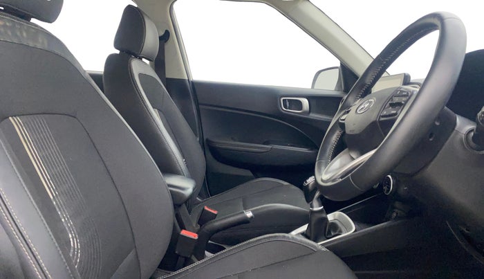 2019 Hyundai VENUE SX 1.0 (O) TURBO, Petrol, Manual, 63,299 km, Right Side Front Door Cabin