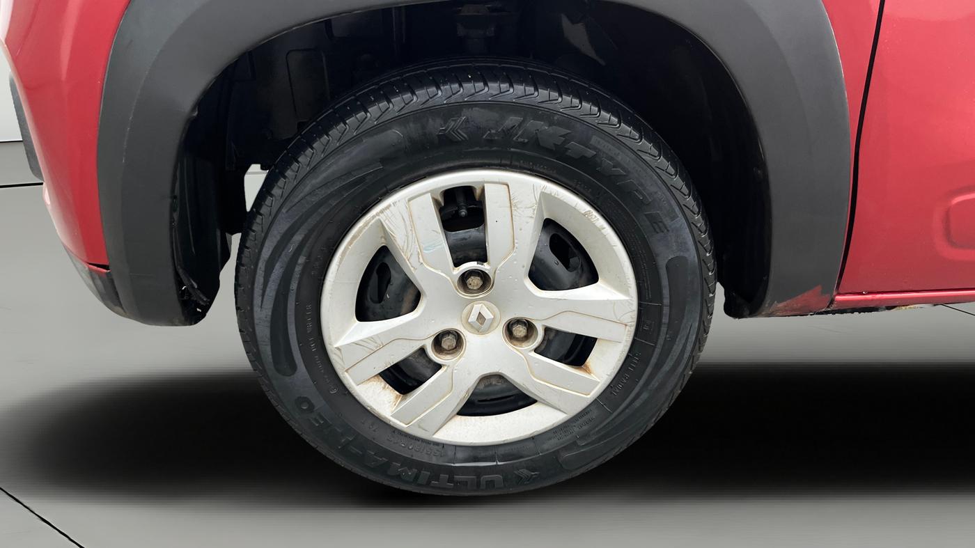 2017 Renault Kwid RXL, Petrol, Manual, 45,156 km, Left Front Wheel