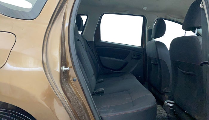 2017 Renault Duster RXS CVT, Petrol, Automatic, 46,155 km, Right Side Rear Door Cabin