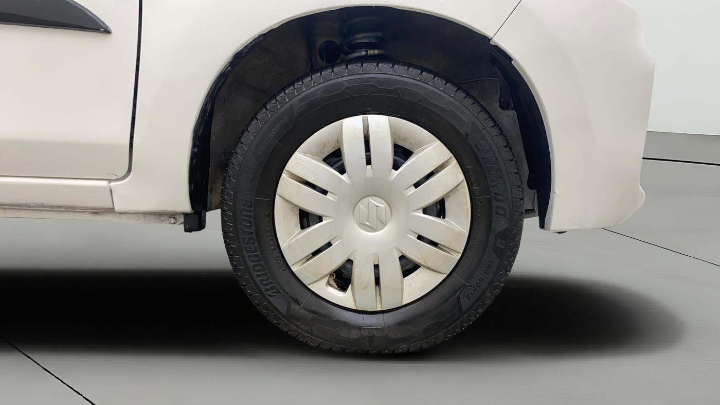 2021 Maruti Alto VXI PLUS, Petrol, Manual, 71,723 km, Right Front Wheel