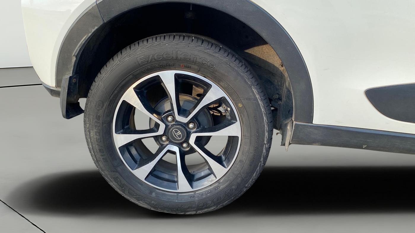 2021 Tata NEXON XZA PLUS (O) PETROL, Petrol, Automatic, 44,750 km, Right Rear Wheel
