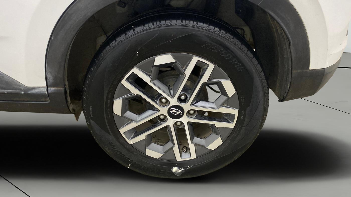2023 Hyundai VENUE SX (O) MT 1.0 Turbo, Petrol, Manual, 15,028 km, Left Rear Wheel