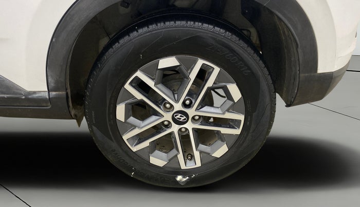 2023 Hyundai VENUE SX (O) MT 1.0 Turbo, Petrol, Manual, 15,028 km, Left Rear Wheel