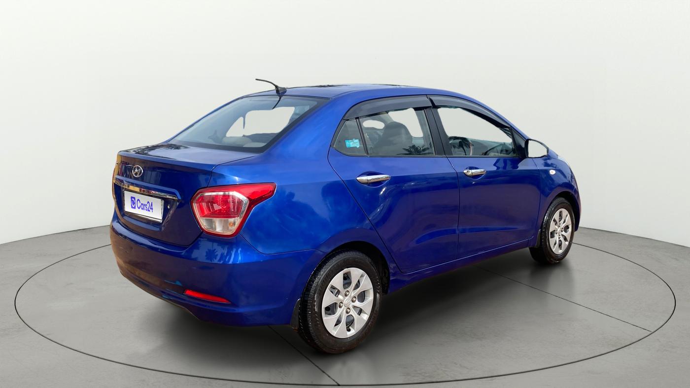 2015 Hyundai Xcent BASE 1.2, Petrol, Manual, 1,14,667 km, Right Back Diagonal