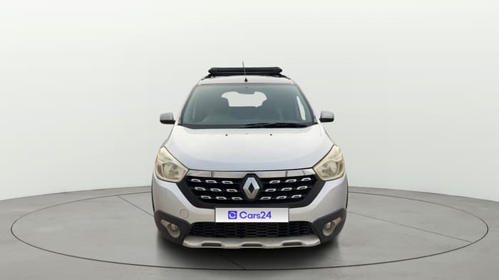 2018 Renault Lodgy 85 PS RXL STEPWAY 8 STR, Diesel, Manual, 1,40,372 km, Front