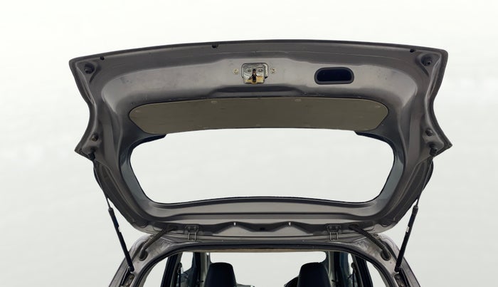 2015 Maruti Celerio VXI, Petrol, Manual, 99,412 km, Boot Door Open