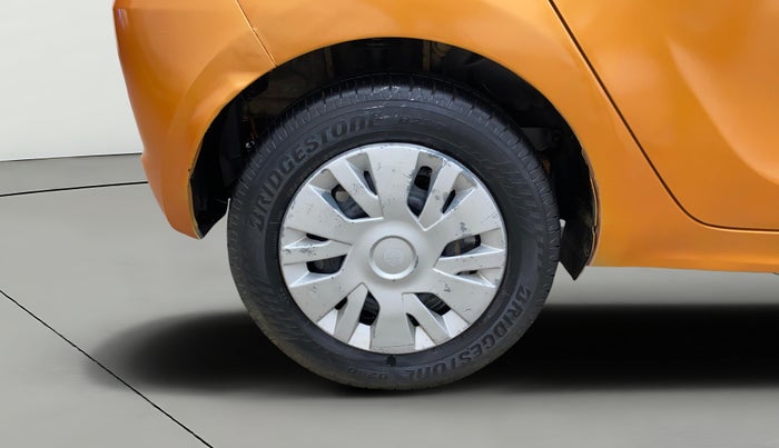 2017 Tata Tiago XT PETROL, Petrol, Manual, 94,455 km, Right Rear Wheel