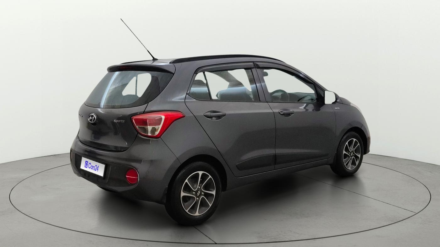2018 Hyundai Grand i10 SPORTZ AT 1.2 KAPPA VTVT, Petrol, Automatic, 18,286 km, Right Back Diagonal