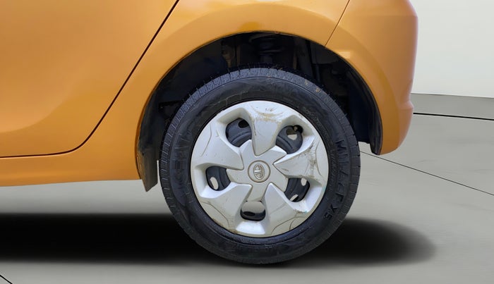 2017 Tata Tiago XT PETROL, Petrol, Manual, 49,528 km, Left Rear Wheel