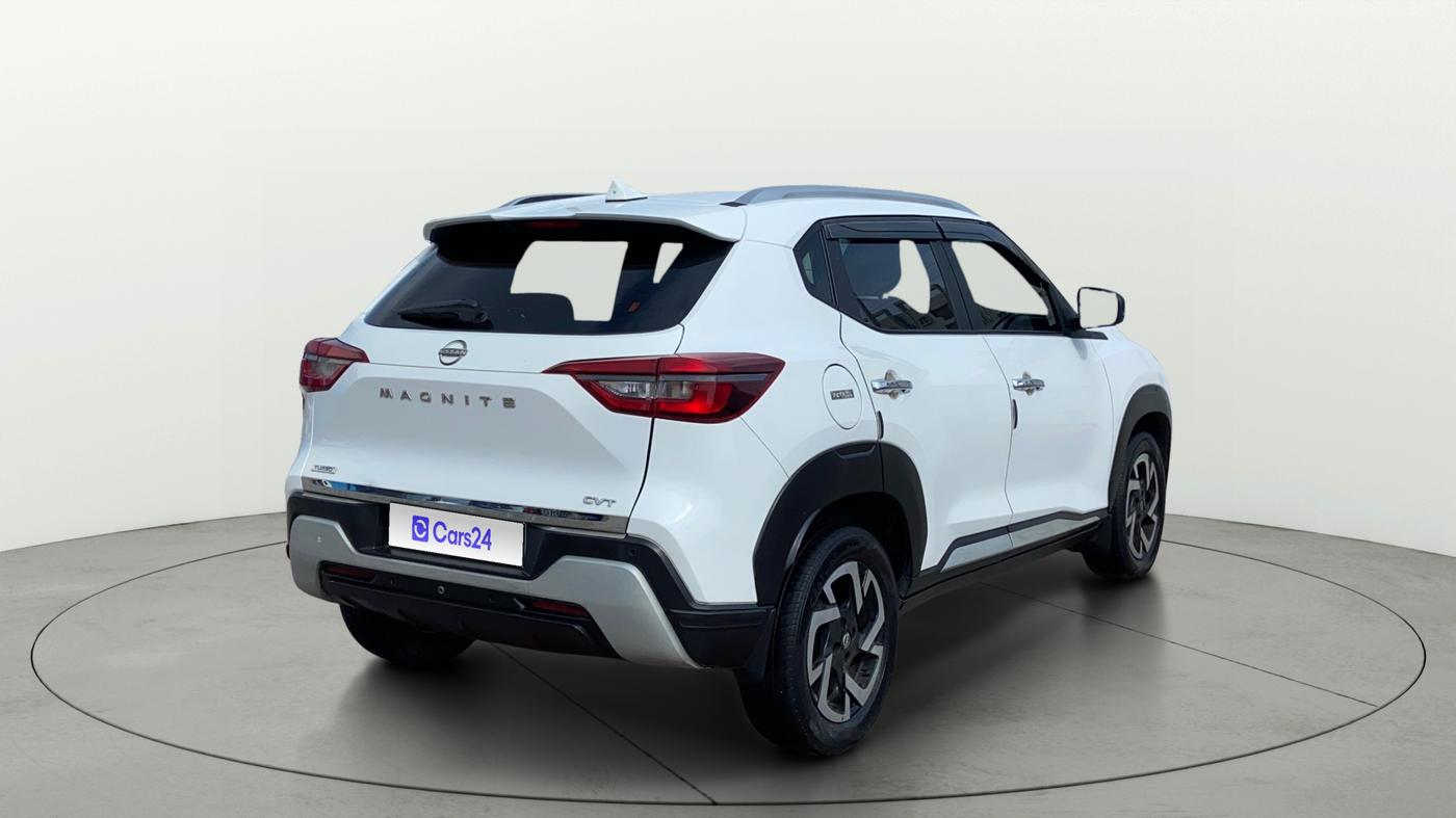 2022 Nissan MAGNITE XV PREMIUM TURBO CVT, Petrol, Automatic, 52,737 km, Right Back Diagonal