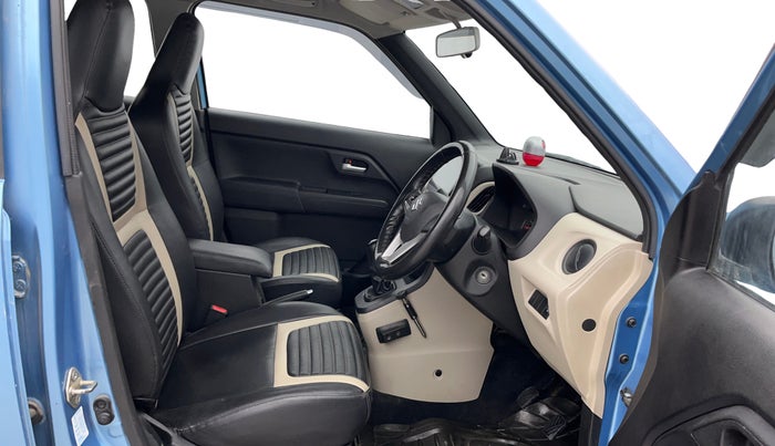 2019 Maruti New Wagon-R VXI 1.2, Petrol, Manual, 42,355 km, Right Side Front Door Cabin