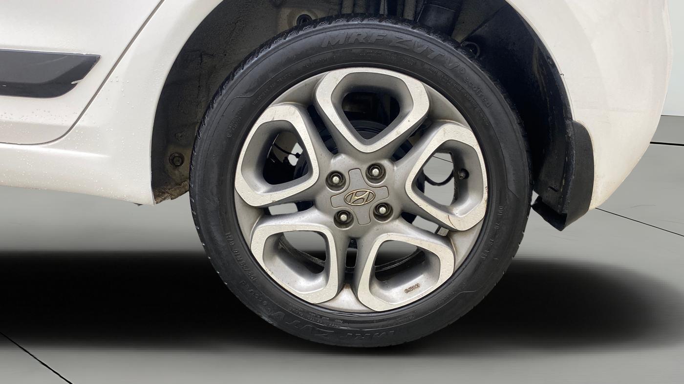 2019 Hyundai Elite i20 ASTA (O) CVT, Petrol, Automatic, 1,03,334 km, Left Rear Wheel