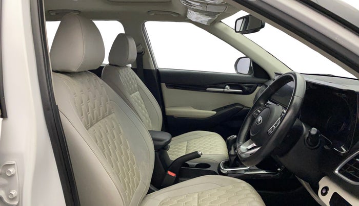 2020 KIA SELTOS HTX 1.5 PETROL, Petrol, Manual, 66,288 km, Right Side Front Door Cabin