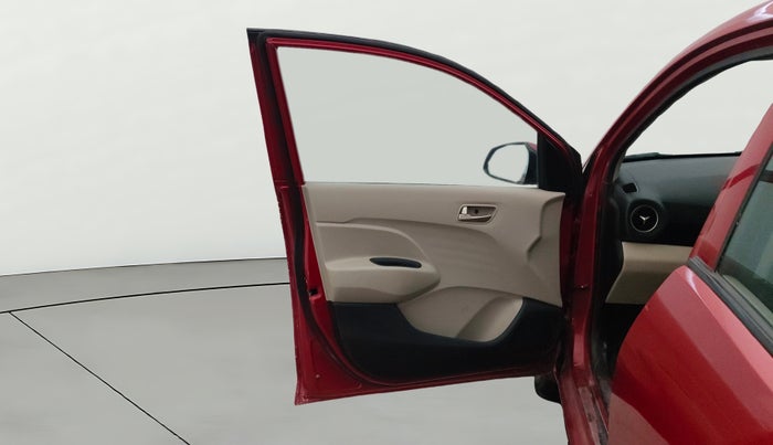 2019 Hyundai NEW SANTRO SPORTZ CNG, CNG, Manual, 46,315 km, LHS Front Door