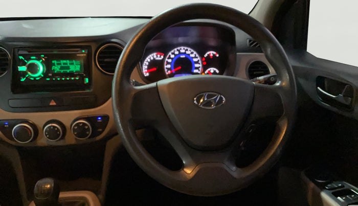 2017 Hyundai Grand i10 MAGNA 1.2 KAPPA VTVT, Petrol, Manual, 82,647 km, Steering Wheel Close Up