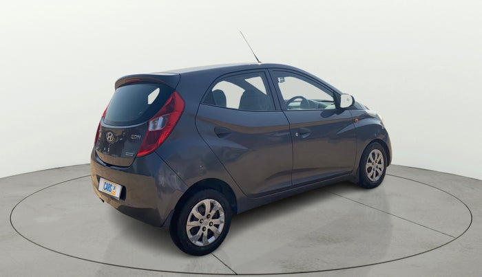 2015 Hyundai Eon MAGNA +, Petrol, Manual, 1,20,716 km, Right Back Diagonal