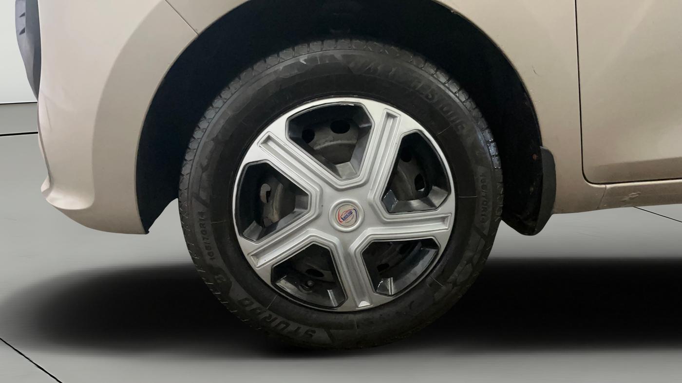 2019 Hyundai NEW SANTRO ERA, CNG, Manual, 60,095 km, Left Front Wheel