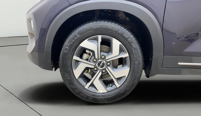 2023 KIA SONET HTX 1.5 DIESEL IMT, Diesel, Manual, 28,079 km, Left Front Wheel