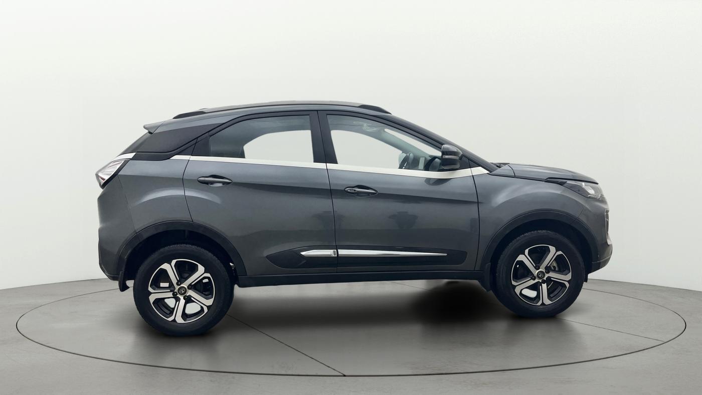 2021 Tata NEXON XZA PLUS (O) PETROL, Petrol, Automatic, 68,893 km, Right Side View