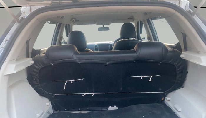 2022 Mahindra XUV300 W4 1.2 PETROL, Petrol, Manual, 23,259 km, Boot Open Zoomed View