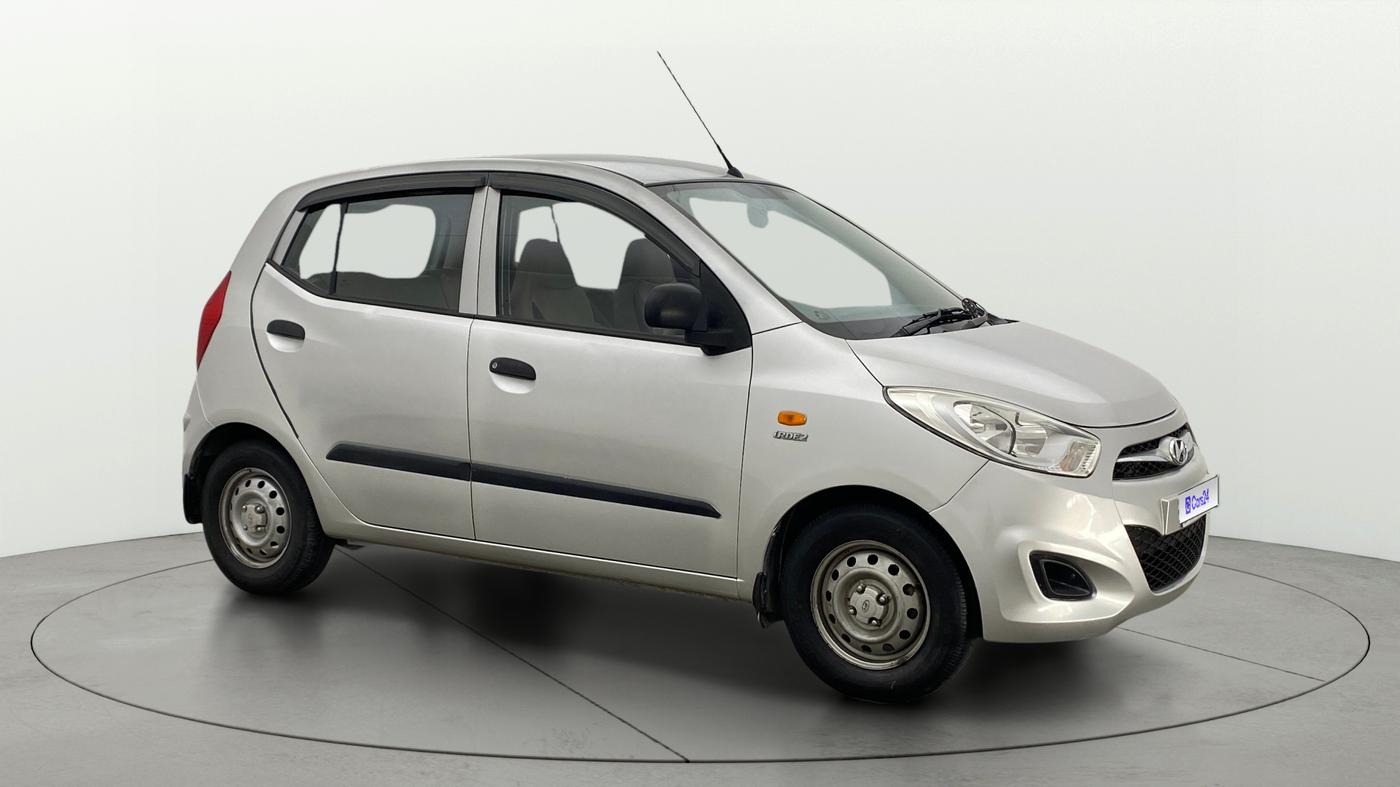 2015 Hyundai i10 MAGNA 1.1, Petrol, Manual, 33,415 km, Right Front Diagonal