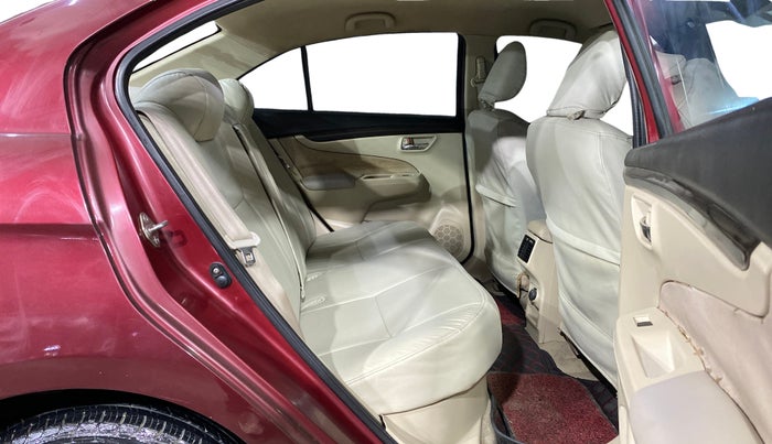 2015 Maruti Ciaz VXI+, Petrol, Manual, 20,670 km, Right Side Rear Door Cabin