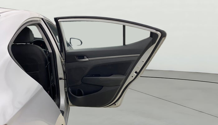 2017 Hyundai New Elantra 2.0 SX AT PETROL, Petrol, Automatic, 51,814 km, RHS Rear Door