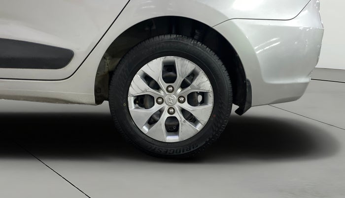 2016 Hyundai Xcent S 1.2, Petrol, Manual, 69,574 km, Left Rear Wheel