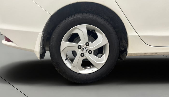 2015 Honda City 1.5L I-VTEC VX CVT, Petrol, Automatic, 1,07,977 km, Right Rear Wheel