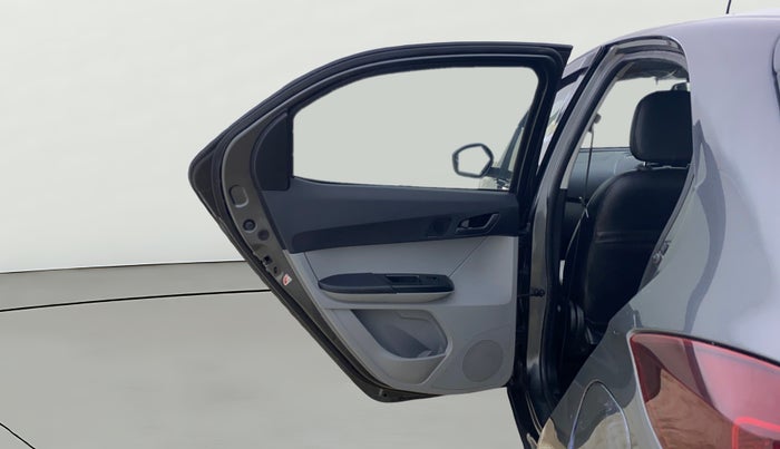 2022 Tata Tiago XM CNG, CNG, Manual, 57,149 km, LHS Rear Door