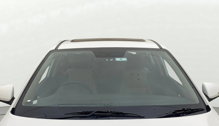 2018 Hyundai Verna 1.6 VTVT SX (O) AT, Petrol, Automatic, 68,366 km, Front Windshield