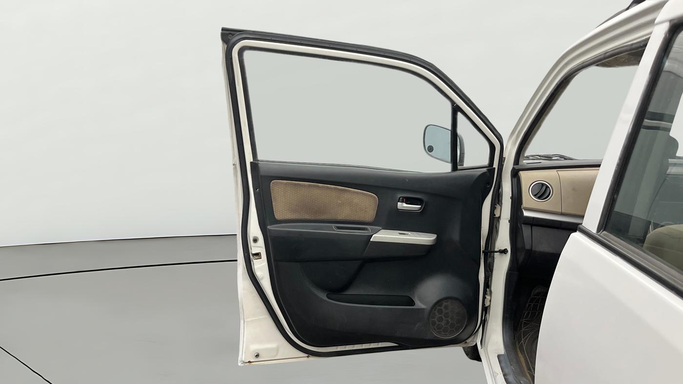 2018 Maruti Wagon R 1.0 LXI CNG, CNG, Manual, 1,10,558 km, LHS Front Door