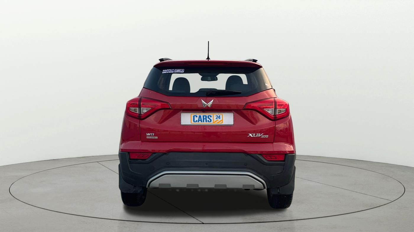 2024 Mahindra XUV300 W8 (O) 1.2 PETROL AMT, Petrol, Automatic, 20,844 km, Back/Rear
