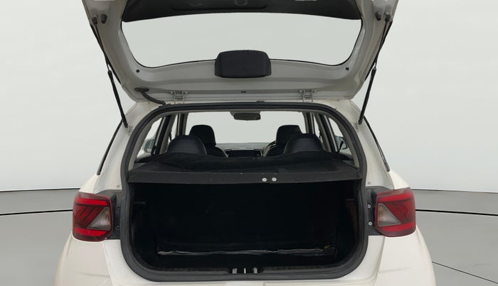 2021 Hyundai VENUE S 1.2, Petrol, Manual, 52,945 km, Boot Open Zoomed View