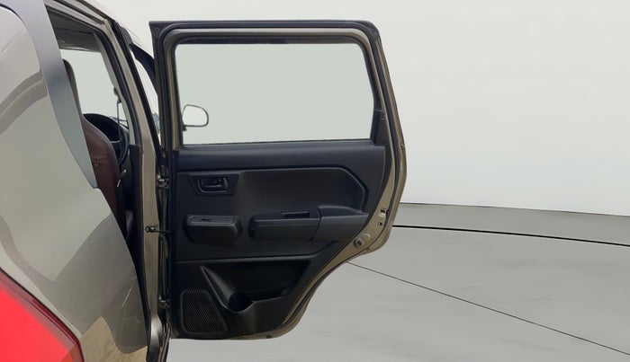 2021 Maruti New Wagon-R LXI CNG 1.0, CNG, Manual, 91,627 km, RHS Rear Door