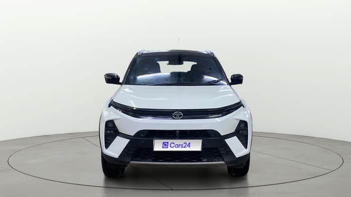 2023 Tata NEXON FEARLESS SUNROOF DUAL TONE 1.2 PETROL, Petrol, Manual, 76,598 km, Front