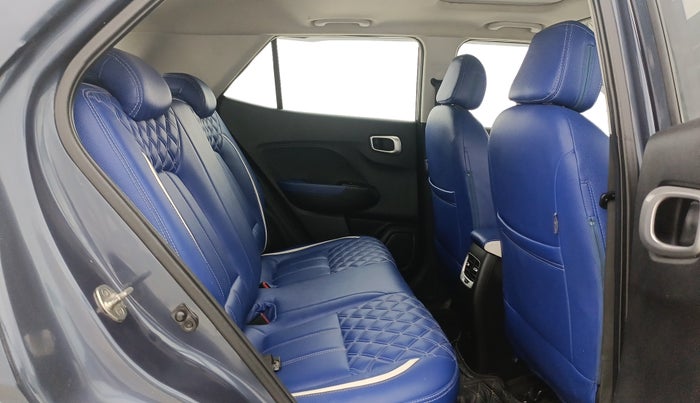 2019 Hyundai VENUE SX PLUS 1.0 TURBO DCT, Petrol, Automatic, 14,948 km, Right Side Rear Door Cabin