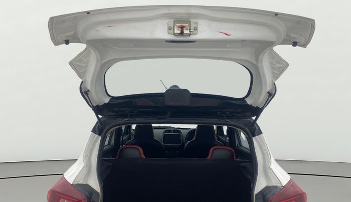 2022 Renault Kwid CLIMBER MT 1.0, Petrol, Manual, 38,000 km, Boot Door Open