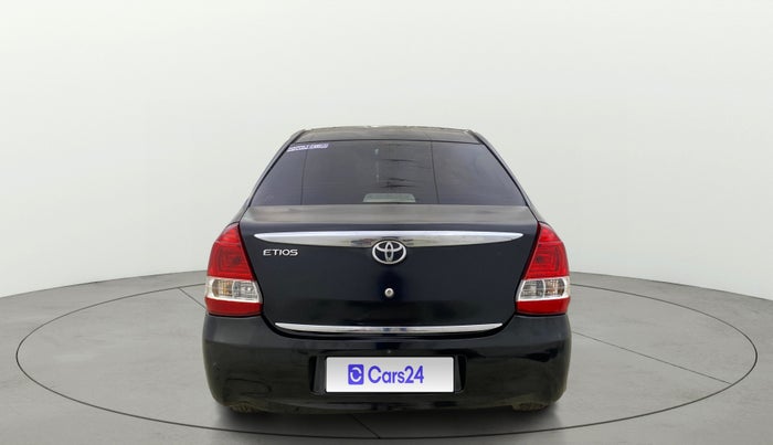 2013 Toyota Etios V, Petrol, Manual, 70,726 km, Back/Rear