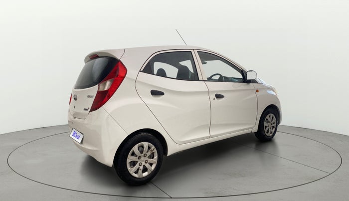 2015 Hyundai Eon MAGNA +, Petrol, Manual, 88,272 km, Right Back Diagonal