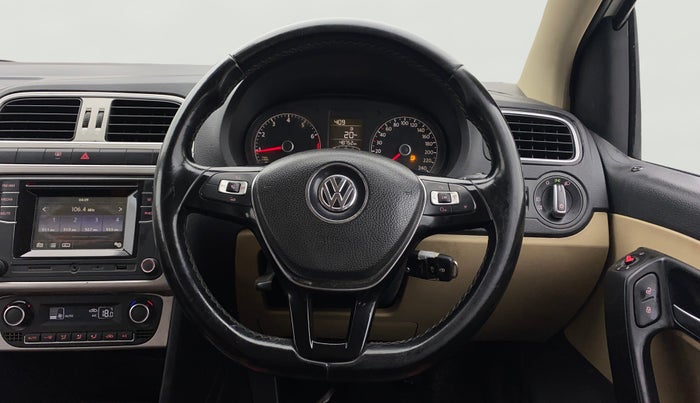 2016 Volkswagen Polo HIGHLINE1.2L, Petrol, Manual, 48,746 km, Steering Wheel Close Up