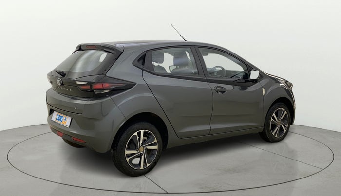 2023 Tata ALTROZ XZA, Petrol, Automatic, 8,733 km, Right Back Diagonal