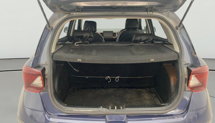 2019 Hyundai VENUE SX 1.4 CRDI, Diesel, Manual, 82,446 km, Boot Open Zoomed View