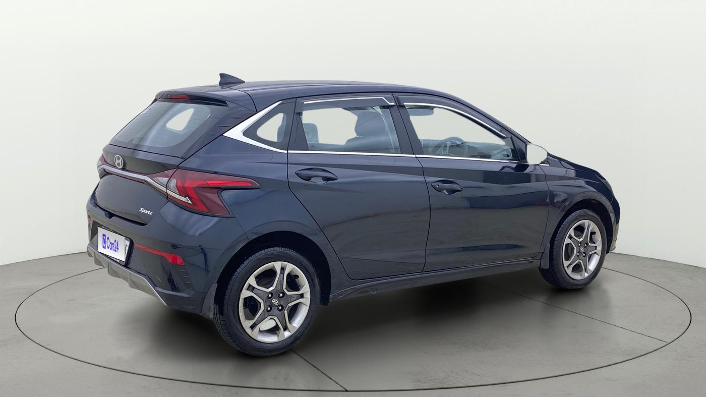 2025 Hyundai NEW I20 Sportz (O) 1.2, Petrol, Manual, 2,055 km, Right Back Diagonal