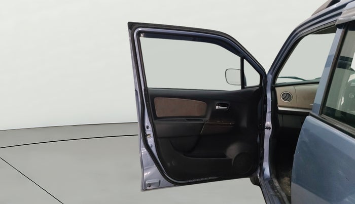 2013 Maruti Wagon R 1.0 LXI, Petrol, Manual, 93,879 km, LHS Front Door