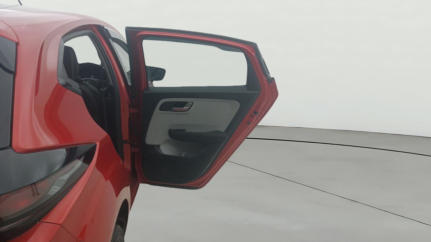2020 Tata ALTROZ XZ PETROL, Petrol, Manual, 47,750 km, RHS Rear Door