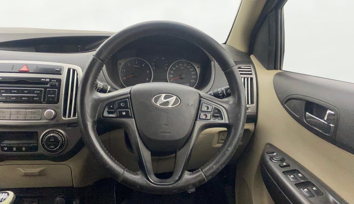 2012 Hyundai i20 SPORTZ 1.4 CRDI, Diesel, Manual, 1,45,492 km, Steering Wheel Close Up