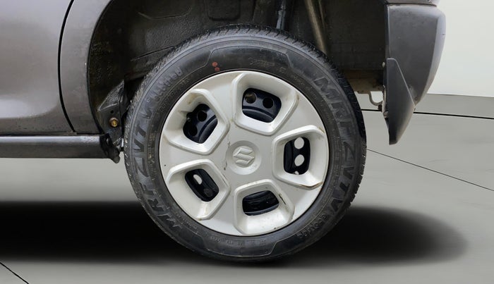 2019 Maruti S PRESSO VXI+, Petrol, Manual, 49,022 km, Left Rear Wheel