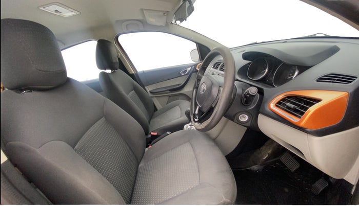 2018 Tata Tiago XZA PETROL, Petrol, Automatic, 39,255 km, Right Side Front Door Cabin